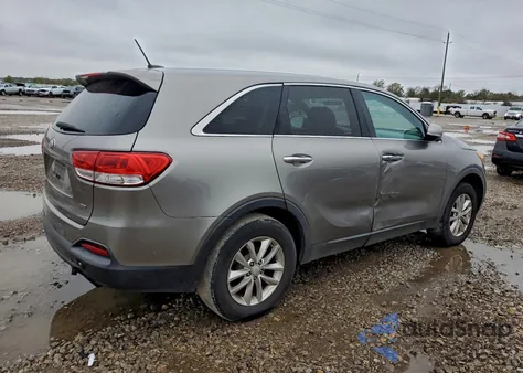 2017 Kia Sorento Lx z USA, uszkodzony, nr VIN 5XYPG4A37HG207792